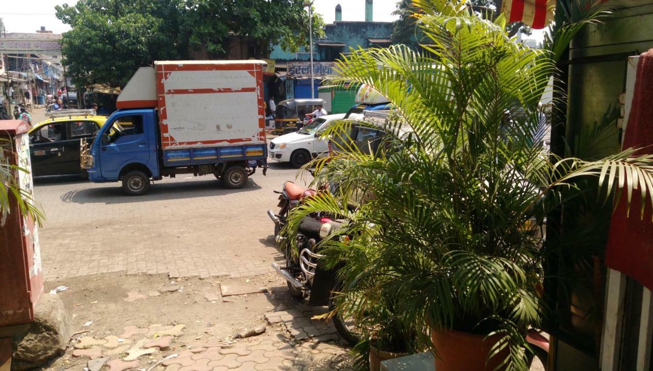 Kf Residency Hotel Mumbai Bagian luar foto